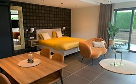 Q Guesthouse